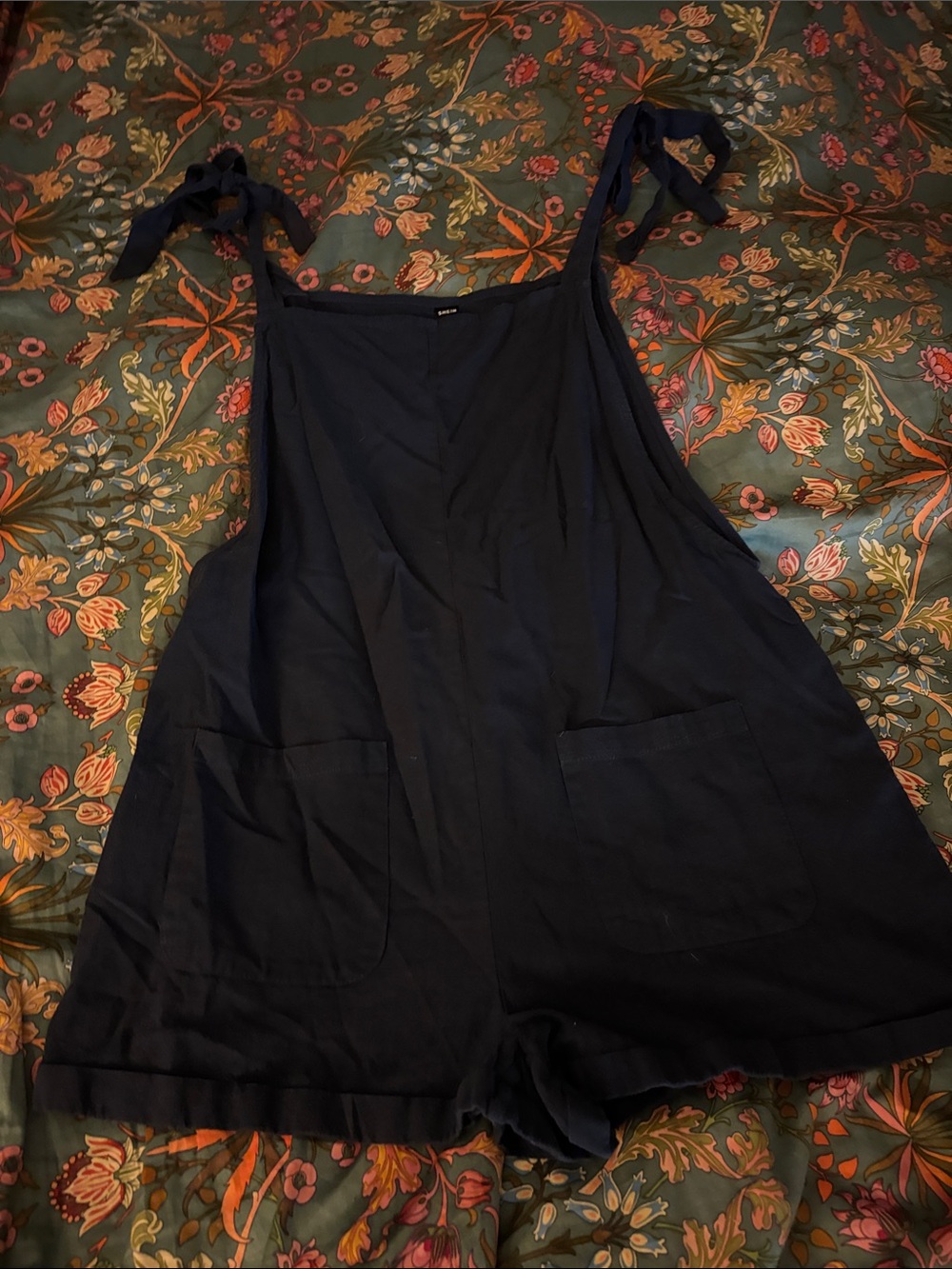 SHEIN Black Tie-Strap Romper Shorts